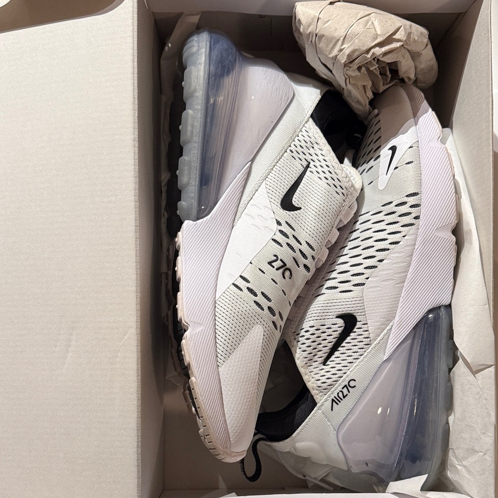 Nike Air270 Women’s